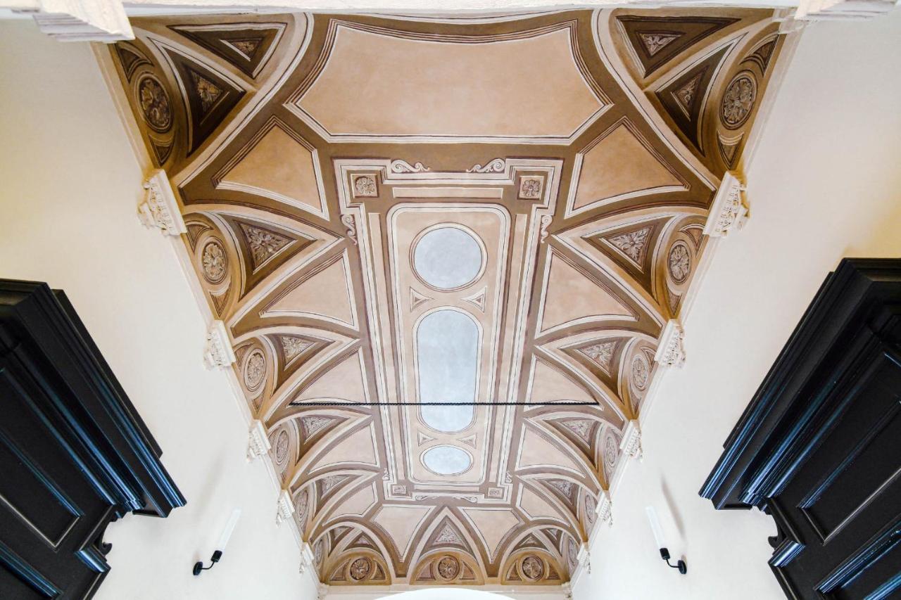 Cathedral Suite - The House Of Travelers Como Exteriör bild